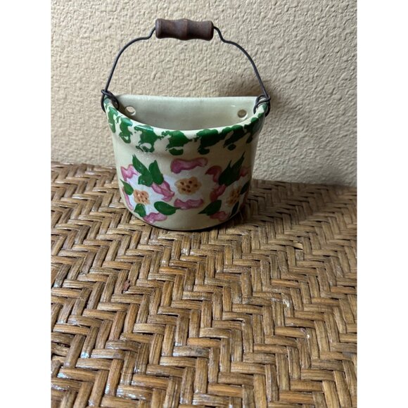 Vintage Roseville Ohio Alpine Pottery 1998 Floral Ceramic Wall Pocket Ba… - Picture 1 of 6